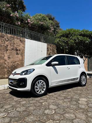 VOLKSWAGEN UP 1.0 170 TSI TOTAL FLEX CONNECT 4P MANUAL